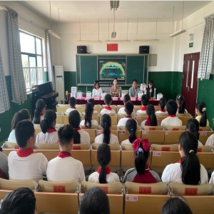 “源”与你一起 快乐成长-源海控股助学活动走进大村小学